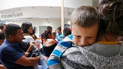 ​Władze USA nie mogą znaleźć imigrantów, od których odłączono dzieci