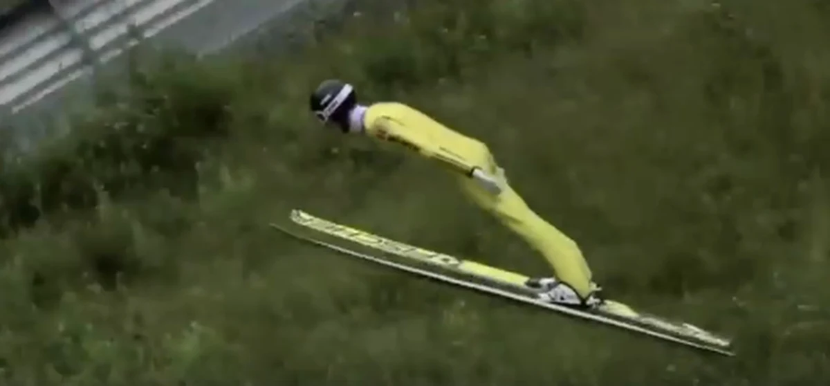 30-letni Severin Freund wraca na skocznię narciarską. W poprzednim sezonie Niemiec pauzował z powodu kontuzji kolana.