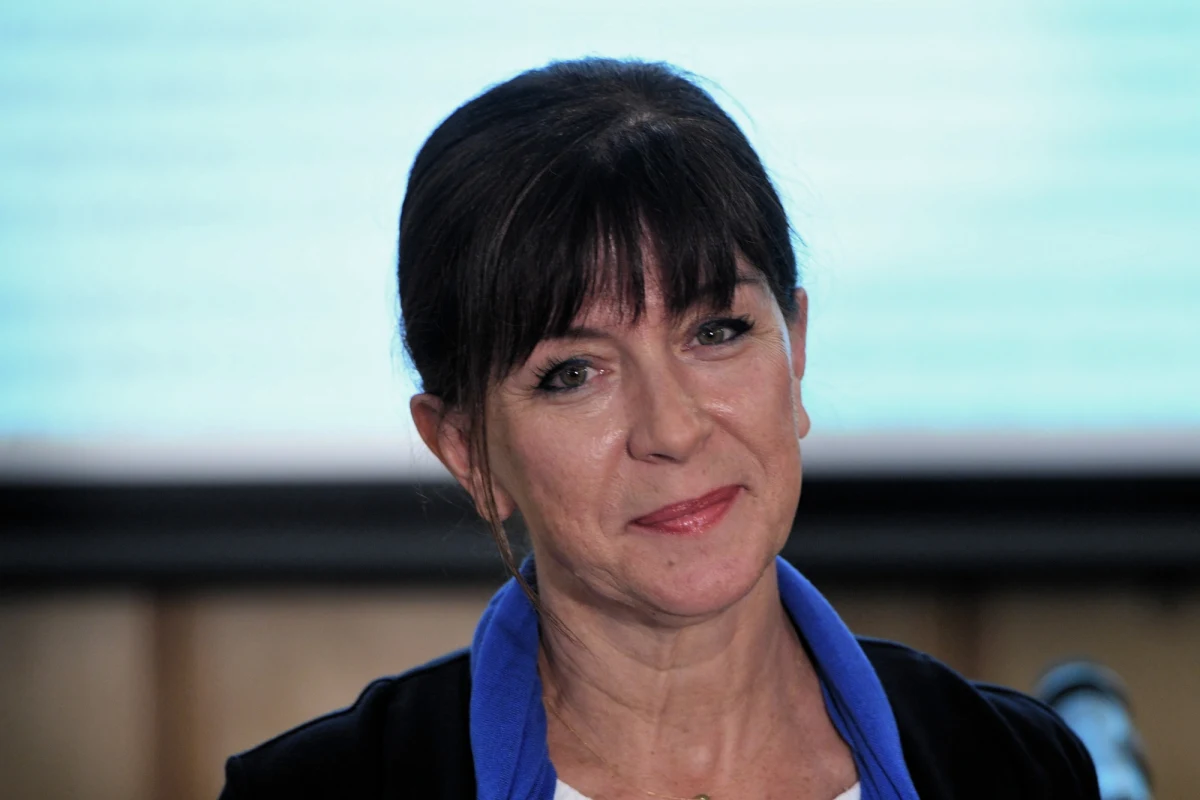 Kilkadziesiąt organizacji pozarządowych oraz przedstawiciele środowisk naukowych podpisało się pod wnioskiem o nominowanie prof. Ewy Jarosz na stanowisko Rzecznika Praw Dziecka. Marek Michalak kończy swoja drugą i ostatnią kadencję na tym stanowisku już 27 sierpnia.