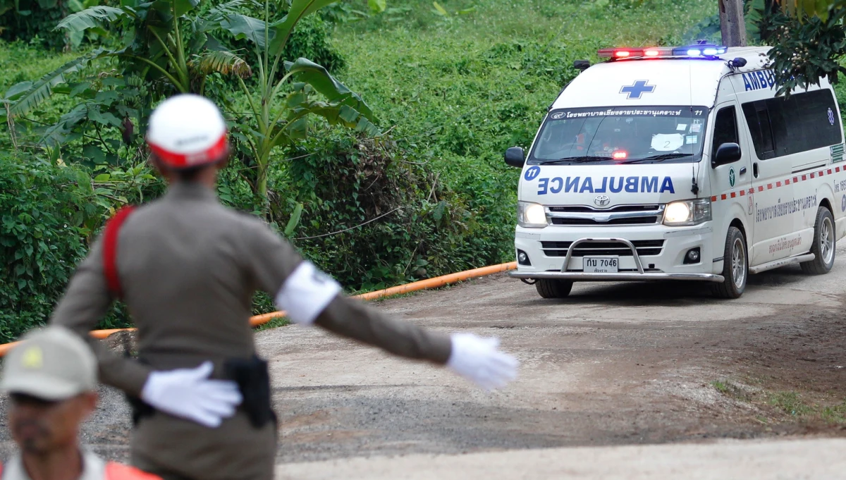 Cud i wielkie bohaterstwo – służby zakończyły akcję ratunkową w zalanej jaskini w Tajlandii, gdzie utknęła grupa młodych piłkarzy i ich trener. Wszyscy uwięzieni zostali już wyniesieni na powierzchnię i zawiezieni do szpitali. 