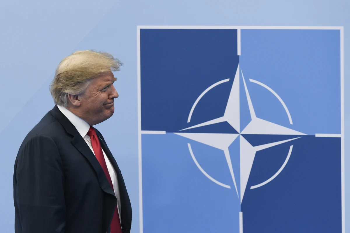 Kongres w ciągu 24 godzin od wylądowania prezydenta Donalda Trumpa w Brukseli przyjął dwie rezolucje podkreślające znaczenie NATO dla utrzymania bezpieczeństwa transatlantyckiego. Rezolucje te zdecydowanie różnią się od wypowiedzi Trumpa w Brukseli.