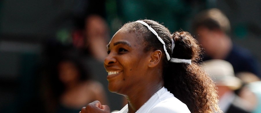 Rozstawiona z numerem 25. Serena Williams pokonała Julię Goerges (13.) 6:2, 6:4 w półfinale wielkoszlemowego Wimbledonu. O ósmy singlowy triumf w londyńskim turnieju amerykańska tenisistka zagra z inną Niemką - Angelique Kerber (11.).