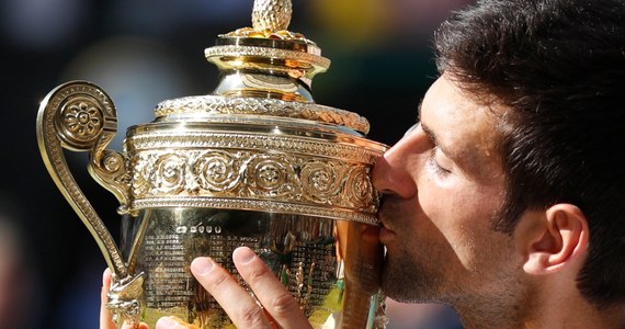 Serbski tenisista Novak Djokovic wygrał wielkoszlemowy Wimbledon. Pokonał Kevina Andersona z RPA 6-2, 6-2, 7-6 (3). Djokovic zdobył 13. tytuł wielkoszlemowy, w tym czwarty w Londynie.