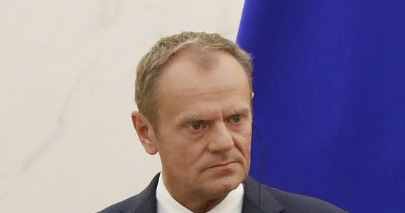 Gdyby wybory prezydenckie odbyły się w najbliższą niedzielę, Donald Tusk przegrałby z Andrzejem Dudą - wynika z sondażu, przeprowadzonego na zlecenie "Super Expressu" przez Instytut Badań Pollster. Podium zamknąłby Robert Biedroń.