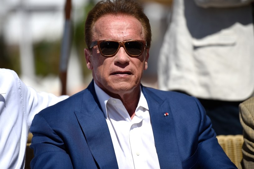 Nie są tanie, ale nie bez przyczyny. Dochód z ich sprzedaży trafia do fundacji wspomagającej dzieci z ubogich rodzin, After-School All-Stars. Organizacją od 1992 roku zawiaduje Arnold Schwarzenegger, który jest jej założycielem.