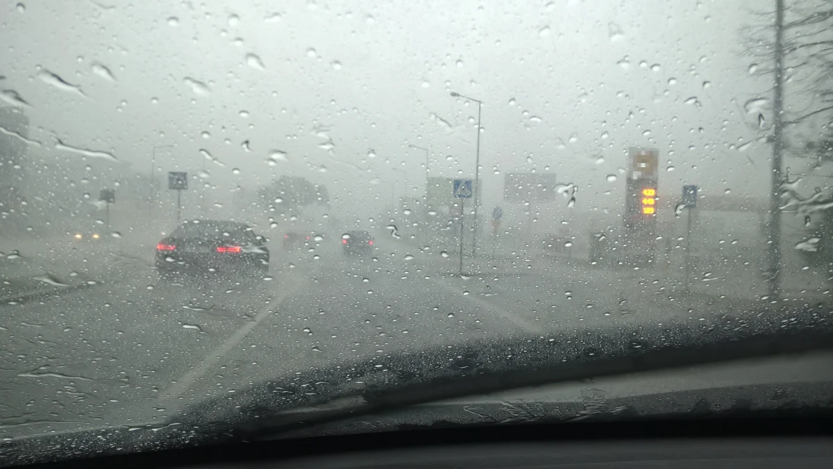 Instytut Meteorologii i Gospodarki Wodnej wydał ostrzeżenia hydrologiczne dla województw: wielkopolskiego, lubuskiego, dolnośląskiego, opolskiego, śląskiego i małopolskiego. Poziom wody w rzekach może tam przekraczać stany ostrzegawcze.