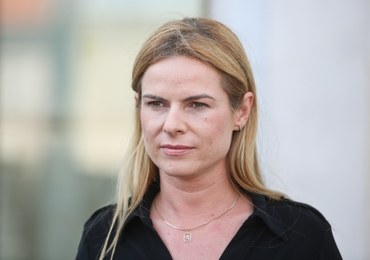 "Posłanka Joanna Schmidt wwiozła w bagażniku na teren Sejmu dwie osoby"
