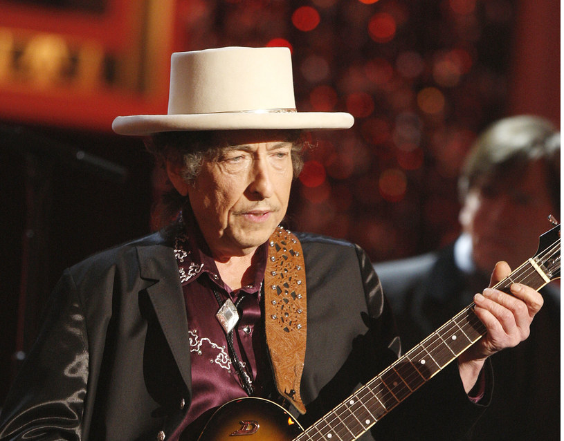 W Tulsie w stanie Oklahoma 10 maja swoje podwoje dla zwiedzających otworzy muzeum ikony folku i bluesa - Bob Dylan Center. W zbiorach placówki jest ponad 100 tys. pamiątek związanych z twórczością Boba Dylana. Ekscentryczny muzyk nie potwierdził swojej obecności na wydarzeniu.