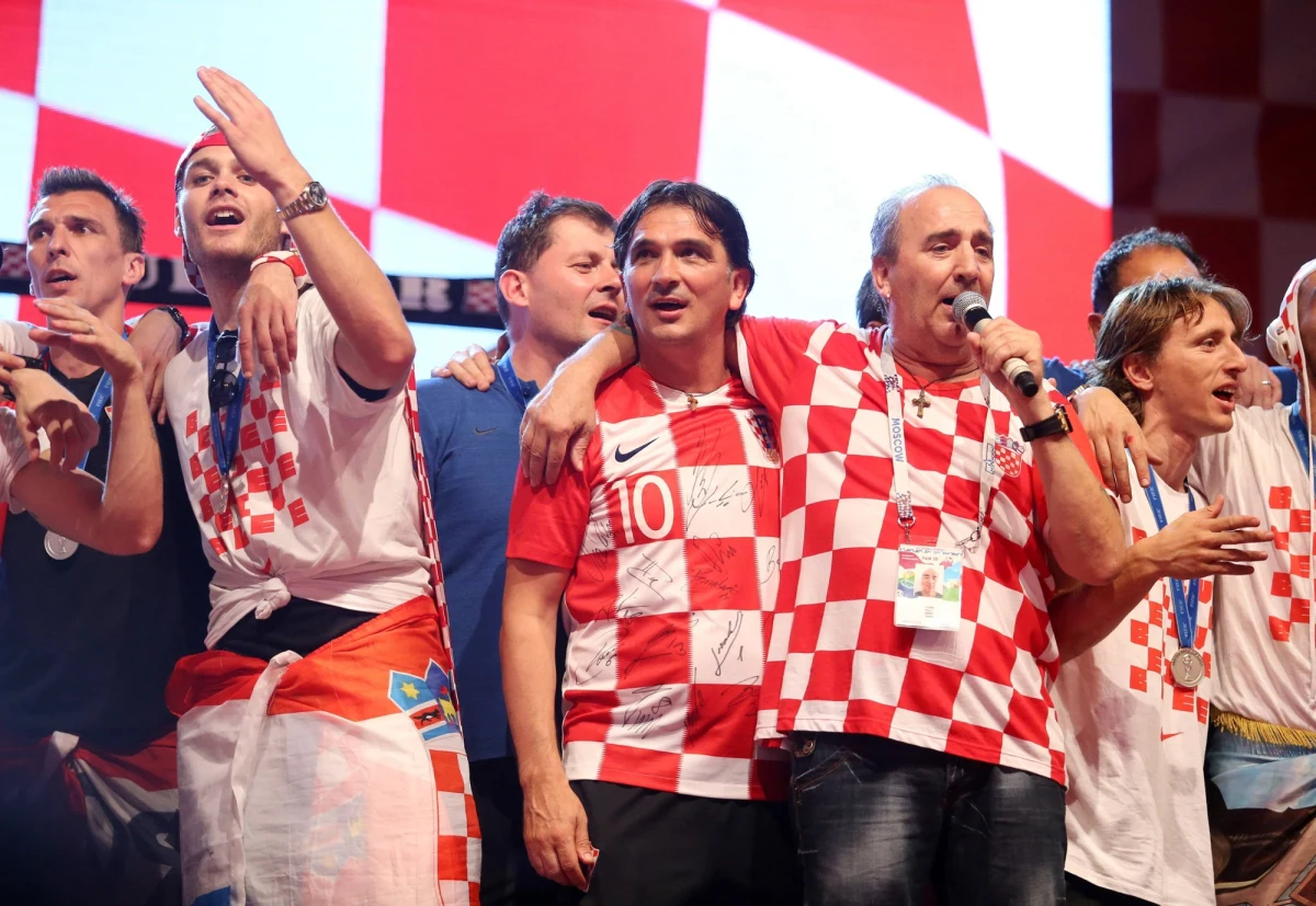 Reprezentacja Chorwacji, która zdobyła niespełna tydzień temu wicemistrzostwo świata w piłce nożnej, pozyskała swoją nieustępliwości, ambicją i wolą walki do końca każdego meczu serca wielu kibiców na całym świecie. 