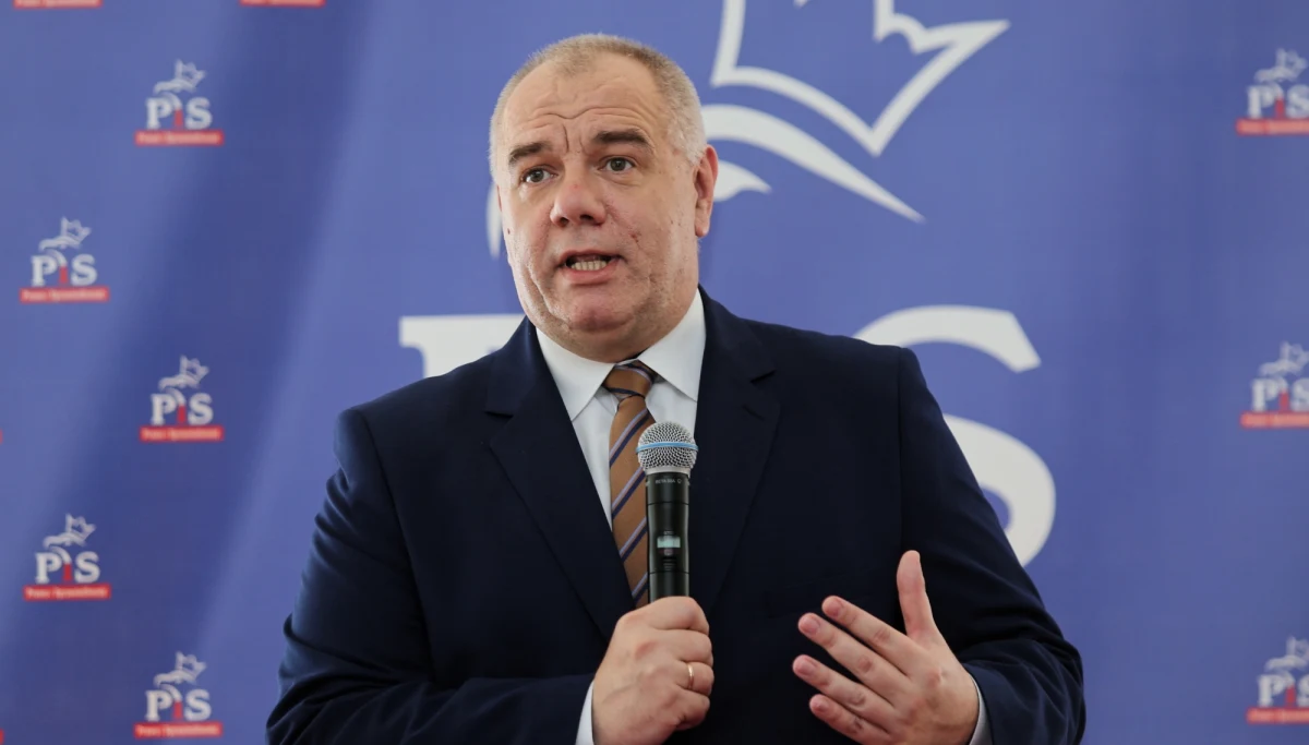 W obecnej kadencji uporządkowaliśmy system sądownicy, w przyszłej - o ile wyborcy dadzą nam taką szansę - uregulujemy rynek mediów - zapowiedział na spotkaniu z mieszkańcami Opolszczyzny szef Komitetu Stałego Rady Ministrów Jacek Sasin. 