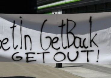 Oszukani przez GetBack protestowali w Warszawie