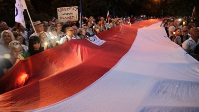 Senat przyjął w nocy nowelizację ustawy o sądownictwie. Teraz trafi na biurko prezydenta