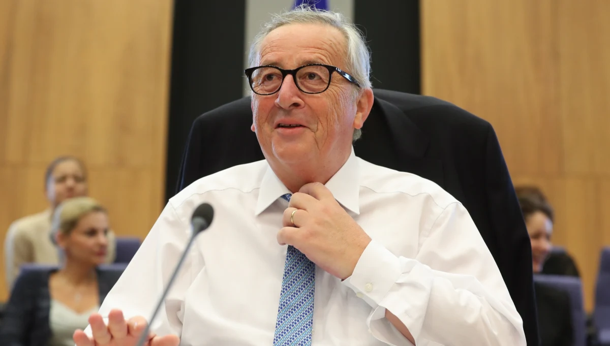 ​Szef Komisji Europejskiej Jean-Claude Juncker nie ma żadnych obaw przed spotkaniem z Donaldem Trumpem w Białym Domu. Jak powiedział w wywiadzie dla niemieckiej telewizji ZDF, jest możliwe, że prezydent USA będzie miał "coś do zaoferowania".