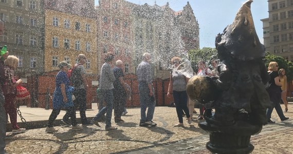 Instytut Meteorologii i Gospodarki Wodnej wystosował ostrzeżenie przed upałami dla trzech województw: zachodniopomorskiego, wielkopolskiego i lubuskiego.