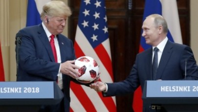 Putin dał Trumpowi piłkę z mikrochipem? 