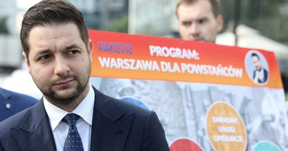 Budowa domu kombatanta dla powstańców warszawskich, monitoring warunków ich życia, darmowe usługi opiekuńcze i darmowy transport miejski - takie cztery zobowiązania wobec powstańców warszawskich złożył kandydat Zjednoczonej Prawicy na prezydenta Warszawy Patryk Jaki. W czasie konferencji prasowej w przeddzień rocznicy wybuchu powstania Jaki zapowiedział również, że gdy zostanie prezydentem stolicy, pielęgnowanie pamięci o powstaniu warszawskim, "wyjątkowym zrywie mieszkańców Warszawy", będzie dla niego jednym z najważniejszych wyzwań. "To jest coś, co buduje więzi pomiędzy warszawiakami, i to jest ofiara, o której nigdy nie możemy zapomnieć" - zadeklarował.