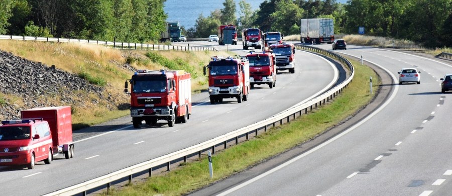 Polscy strażacy, którzy pomagają gasić pożary w Szwecji, jeszcze w tym tygodniu powinni ruszyć w podróż powrotną do kraju. Obecnie opracowują plan przetransportowania sprzętu i załogi.
