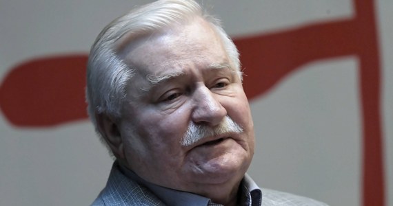 Były prezydent Lech Wałęsa na portalu społecznościowym skierował do Jarosława Kaczyńskiego prośbę o wybaczenie. "Jeśli coś uczyniłem przeciw Tobie, proszę o wybaczenie i ja jestem w stanie Tobie i świętej pamięci Twojemu bratu, Lechowi wybaczyć wszystko" – napisał Wałęsa na Facebooku.