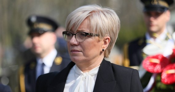 ​Skład Sądu Najwyższego naruszył konstytucję, jak również przepisy Kodeksu postępowania cywilnego. Polski system prawny nie przyznaje kompetencji do "zawieszenia stosowania przepisów" - powiedziała PAP prezes Trybunału Konstytucyjnego Julia Przyłębska.