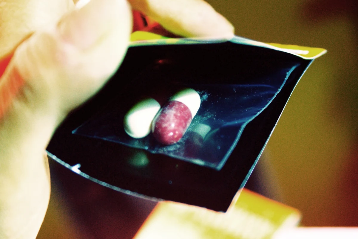 Od początku roku z powodu dopalaczy zmarły już 32 osoby. Ponad połowa, bo osiemnaście zgonów, nastąpiła w czerwcu i lipcu. To dane do końca zeszłego miesiąca, ale tragicznie rozpoczął się też sierpień - w Łódzkiem zanotowano już kilka przypadków śmierci po użyciu tych środków odurzających. ​Według ekspertów, są dwie przyczyny takiego stanu rzeczy. 