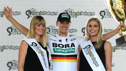 Niemiec Pascal Ackermann wygrał w Krakowie pierwszy etap Tour de Pologne