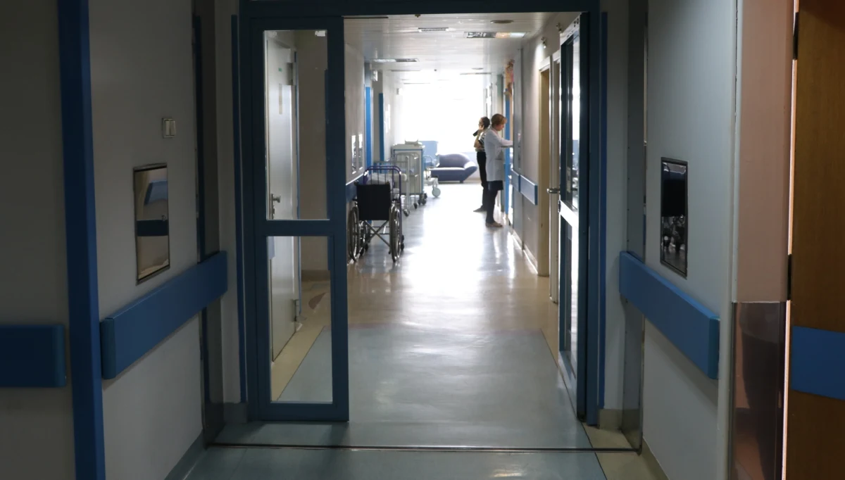 ​Od początku 2016 roku w Belgii poddano eutanazji troje osób poniżej 18. roku życia. Dwójka z nich miała 9 i 11 lat.