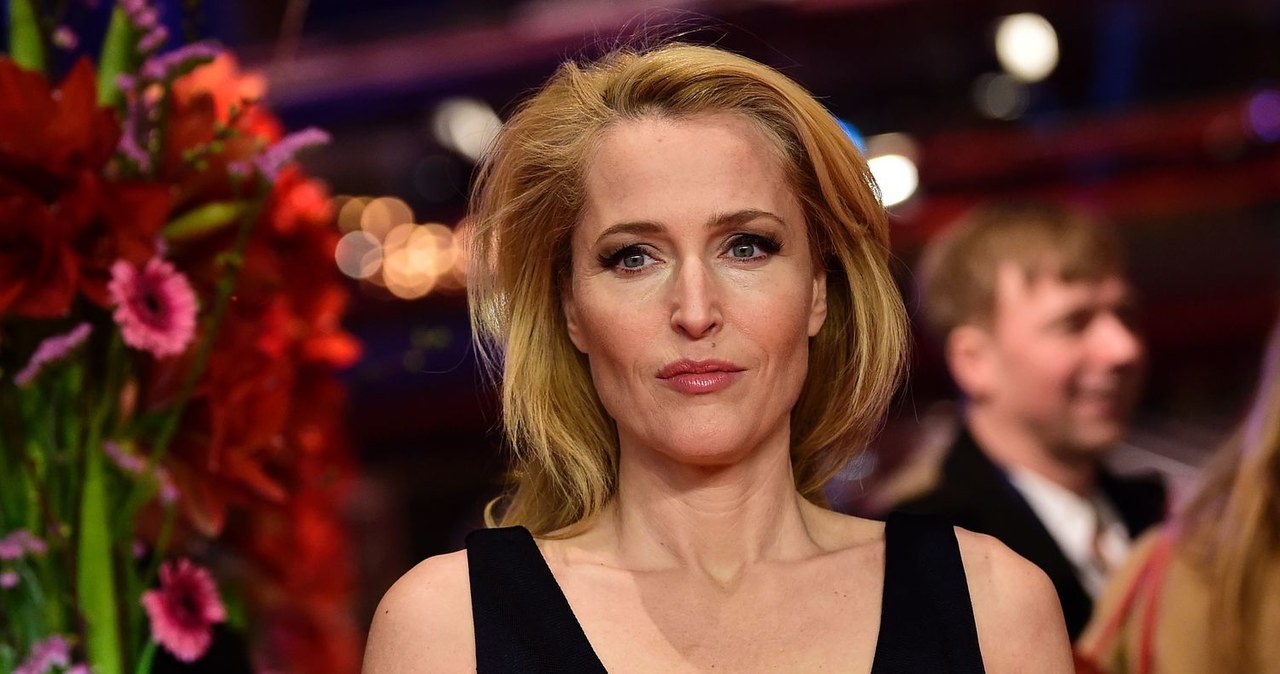 Ma na swoim koncie wiele ról filmowych, serialowych i teatralnych, ale Gillian Anderson zapewne już pogodziła się z faktem, że do historii przejdzie jako agentka Dana Scully z serialu "Z archiwum X".