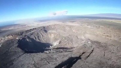 Erupcja wulkanu na Hawajach znacznie pogłębiła i poszerzyła krater. Zobacz nagranie!