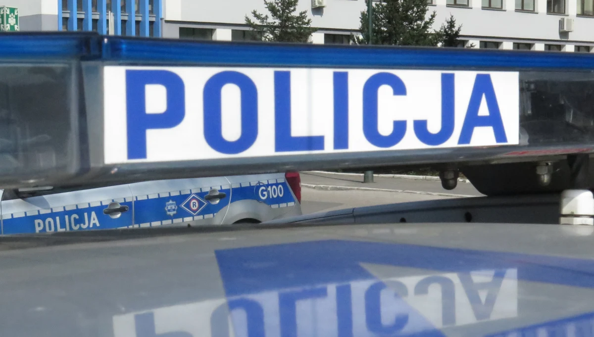 ​Zatrzymano 27-latka, który w niedzielę uciekł policjantom w Lubinie na Dolnym Śląsku. Mężczyzna dziś ma stanąć przed prokuratorem.