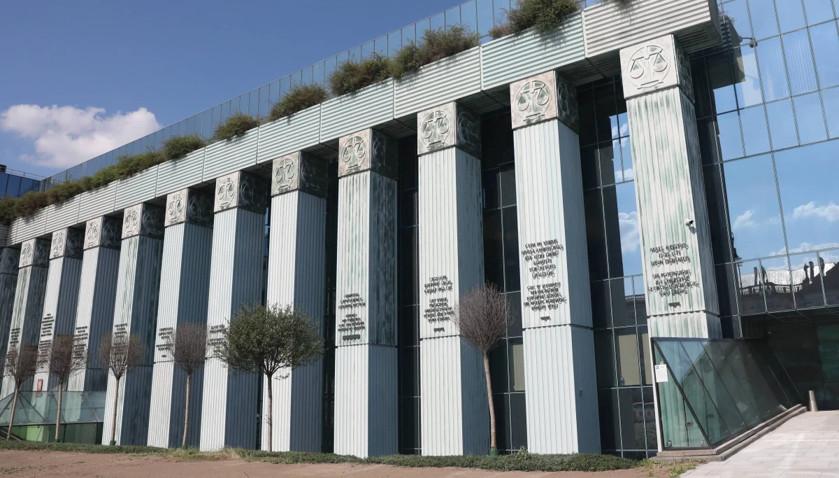 ​Jest pierwsza skarga nadzwyczajna do Sądu Najwyższego. Jak dowiedział się reporter RMF FM, dziś podpisze ją i wyśle Rzecznik Praw Obywatelskich. Możliwość składania skarg wprowadziła przepisy nowelizujące ustawę o Sądzie Najwyższym, które weszły w życie w kwietniu.