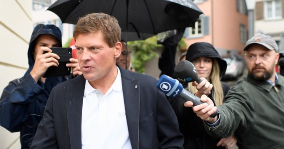 Jedyny niemiecki zwycięzca słynnego wyścigu kolarskiego Tour de France (1997 rok) Jan Ullrich umieszczony został w szpitalu psychiatrycznym - poinformowały miejscowe media.