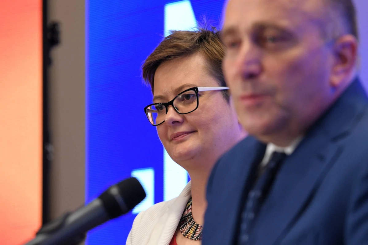 Jutro rano Grzegorz Schetyna i Katarzyna Lubnauer zaprezentują wspólnego kandydata Koalicji Obywatelskiej na prezydenta Wrocławia - dowiedział się reporter RMF FM Patryk Michaski. Nieoficjalnie wiadomo, że będzie to Jacek Sutryk - bliski współpracownik obecnego prezydenta Wrocławia. 