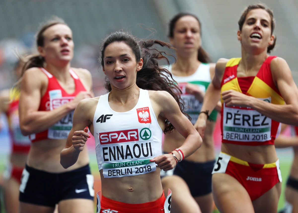 Sofia Ennaoui (MKL Szczecin) wynikiem 4.03,08 uzyskanym w biegu na 1500 m zdobyła w Berlinie srebrny medal lekkoatletycznych mistrzostw Europy. Zwyciężyła Brytyjka Laura Muir - 4.02,32. Broniąca tytułu Angelika Cichocka (SKLA Sopot) zajęła 12. miejsce.