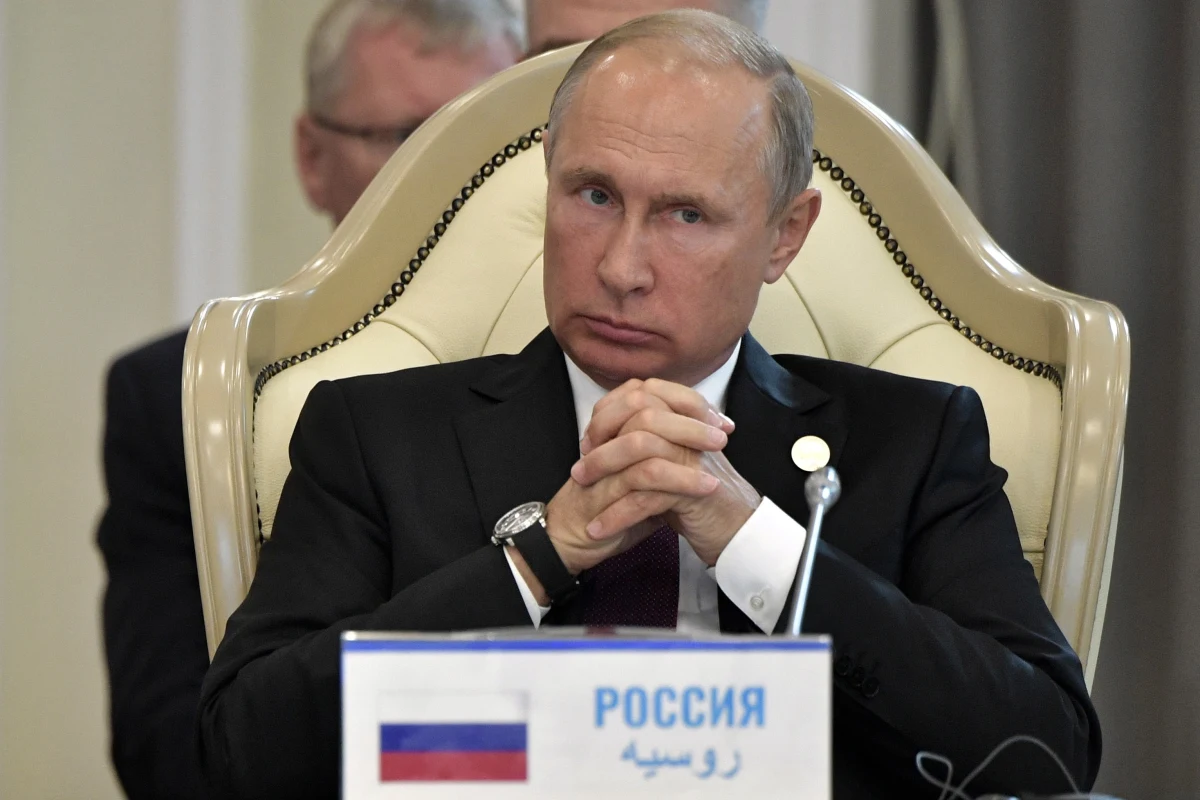 ​W depeszy z okazji 73. rocznicy wyzwolenia Półwyspu Koreańskiego spod okupacji japońskiej (1910-1945) prezydent Rosji Władimir Putin wyraził chęć spotkania się z przywódcą KRLD Kim Dzong Unem - podała Koreańska Centralna Agencja Prasowa (KCNA).