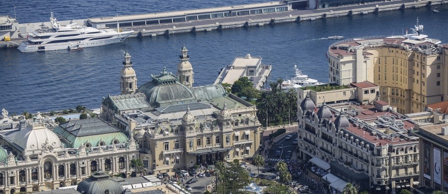 Niedoszły spadkobierca tronu Księstwa Monako żąda od Francji ponad ćwierć miliarda euro odszkodowania. Louis de Causans twierdzi, że to francuskie władze - z powodów politycznych - nie dopuściły przed pierwszą wojną światową do władzy w Monako jego przodka, który był Niemcem.