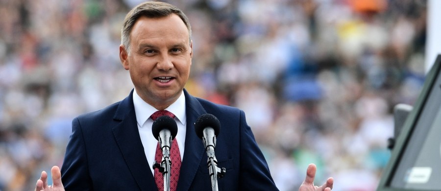 W czwartek prezydent Andrzej Duda ma ogłosić swoją decyzję ws. nowelizacji Kodeksu wyborczego dot. ordynacji wyborczej do Parlamentu Europejskiego. Wcześniej prezydent wyrażał poważne wątpliwości co do kształtu uchwalonych przez parlament zmian i mówił, że skłania się do ich zablokowania.