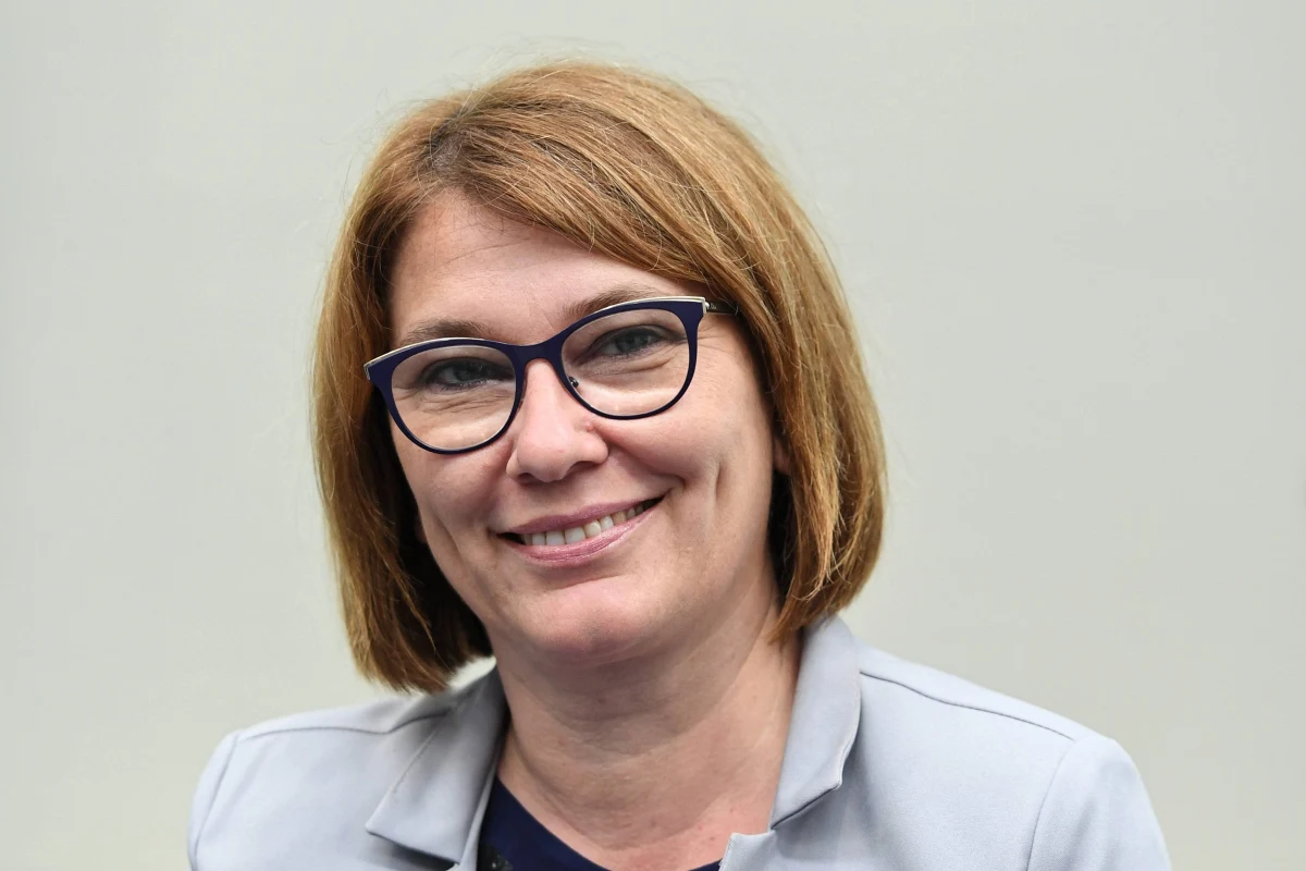 Decyzję prezydenta szanujemy, ale pozostajemy przy swoim zdaniu - powiedziała rzeczniczka Prawa i Sprawiedliwości Beata Mazurek komentując zawetowanie przez Andrzeja Dudę zmian w ordynacji do europarlamentu. Prezydent poinformował o swojej decyzji po godz. 12:30. Jak podkreślił, zaproponowane przepisy zbyt daleko odbiegają od zasady proporcjonalności.