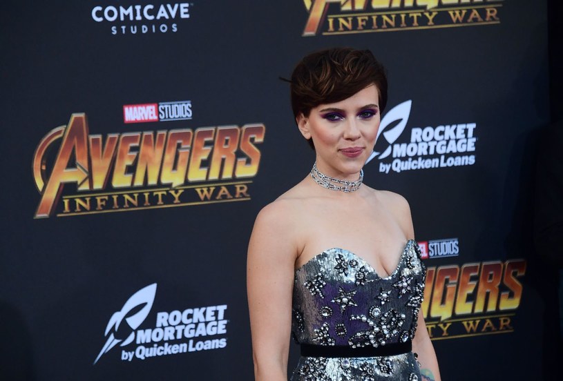 Scarlett Johansson zdetronizowała Emmę Stonę jako najlepiej zarabiająca aktorka Hollywood. Od czerwca 2017 do czerwca 2018 gwiazda filmu "Avengers: Wojna bez granic" zarobiła 40,5 miliona dolarów