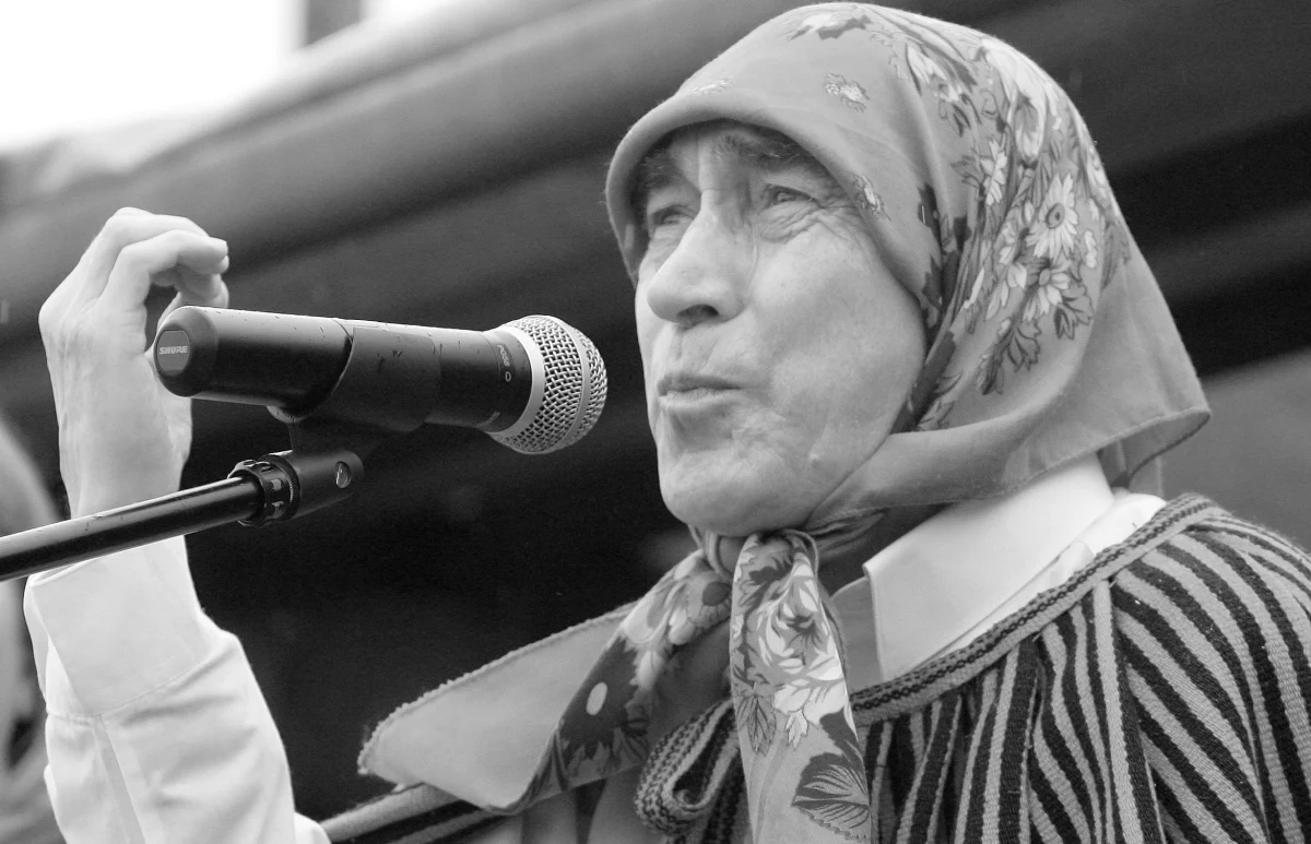 Zmarł Bronisław Opałko - polski artysta kabaretowy, aktor, kompozytor i autor tekstów. Szerszej publiczności był znany jako kabaretowa postać Genowefy Pigwy. Artysta miał 66 lat.