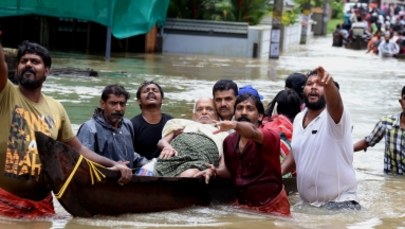 Indie: Prawie 200 ofiar śmiertelnych, 2,8 mld dolarów strat. "Takiej powodzi nie było tu od stu lat"