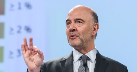 ​Unijny komisarz ds. ekonomicznych i finansowych Pierre Moscovici oświadczył, że do wyjścia Wielkiej Brytanii z Unii Europejskiej "teoretycznie" może jeszcze nie dojść. Zastrzegł jednak, że najpewniej Brexit stanie się faktem.