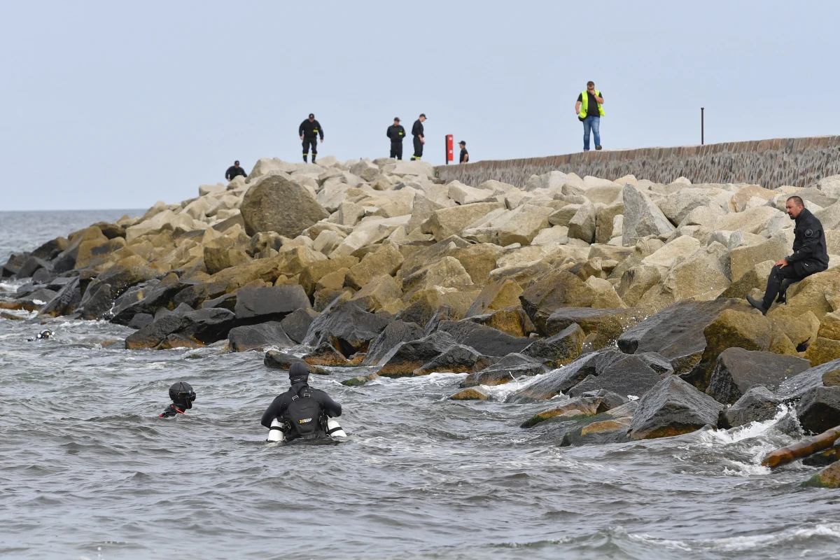 Najwyższa Izba Kontroli sprawdzi bezpieczeństwo na plażach w Darłowie. To tam, na zachodniej plaży utonęła tydzień temu trójka dzieci.