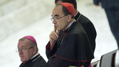Francja: Ksiądz wzywa do ustąpienia arcybiskupa Lyonu. "Krył księży-pedofilów" 