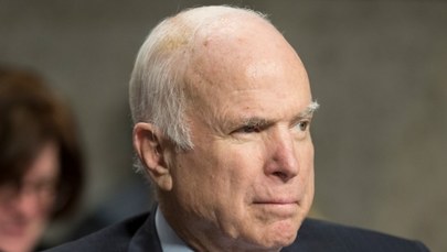 John McCain rezygnuje z leczenia raka mózgu