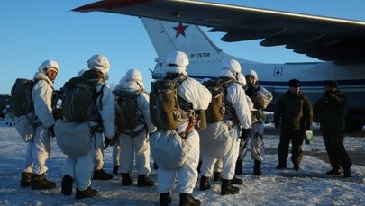 Rosja przeprowadzi największe od 40 lat manewry wojskowe: 300 000 żołnierzy, 1000 samolotów 