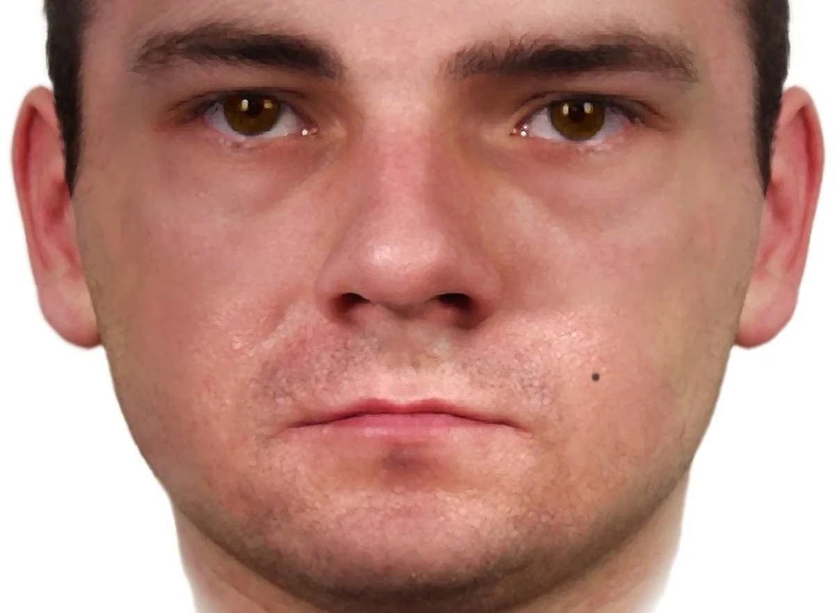 Policjanci z Będzina szukają mężczyzny, który napadł na 51-letnią kobietę na jednym z przystanków autobusowych w mieście i próbował ją wykorzystać seksualnie. Funkcjonariusze opublikowali portret pamięciowy napastnika. 