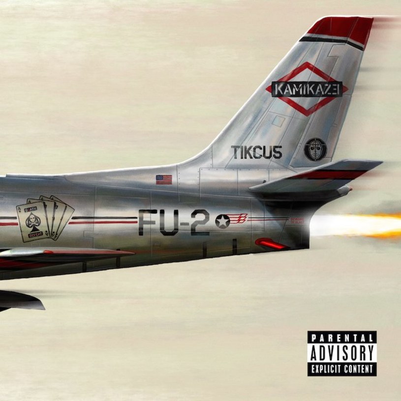 Bez żadnej promocji Eminem z zaskoczenia w piątek (31 sierpnia) opublikował swój nowy album "Kamikaze".