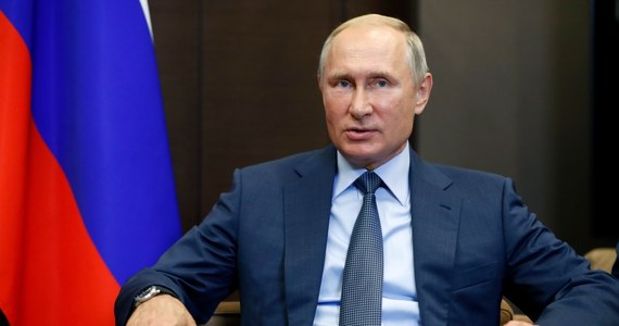 Prezydent Rosji Władimir Putin nazwał "nikczemnym zabójstwem" śmierć Aleksandra Zacharczenki, przywódcy prorosyjskich separatystów na wschodzie Ukrainy, który zginął w piątek zamachu w Doniecku. Putin złożył kondolencje rodzinie i bliskim Zacharczenki.