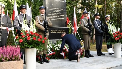 Prezydent złożył wieniec pod pomnikiem Polaków rozstrzelanych w Lesie Szpęgawskim