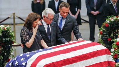 Waszyngton: Nabożeństwo żałobne w intencji zmarłego senatora McCaina